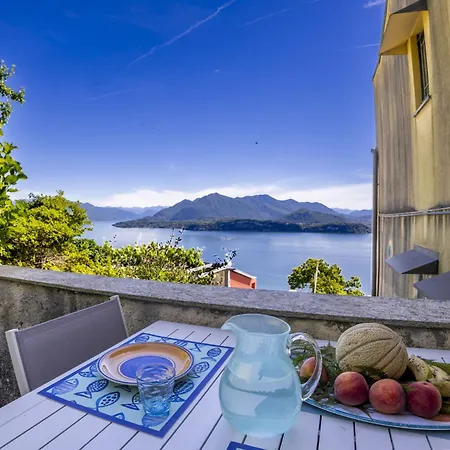 Appartement Il Gianlupo Azzurro By Interhome